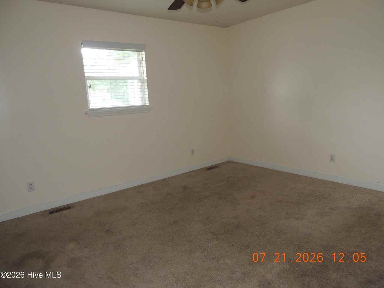 212 Branchwood Dr - Photo 4 of 21