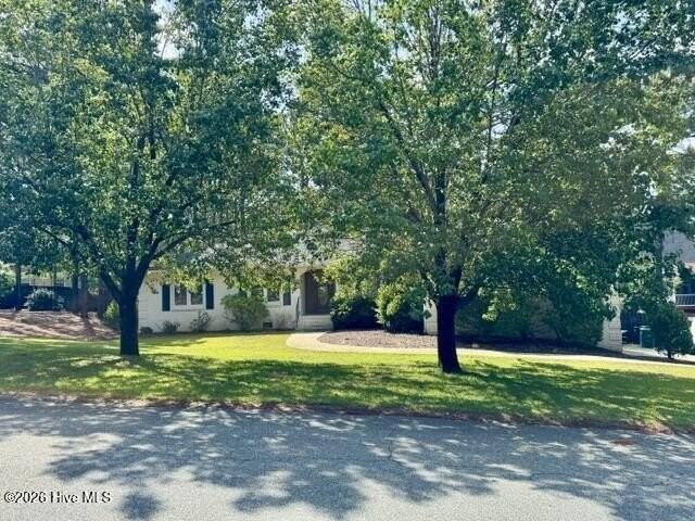 10 Brunswick Ln - Photo 2 of 28