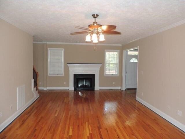 1476 Knob Hill Cir - Photo 3 of 48