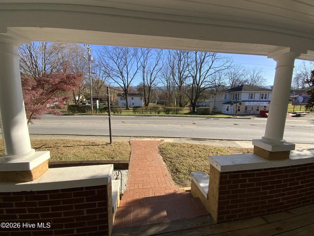 789 Main St #C - Photo 3 of 21