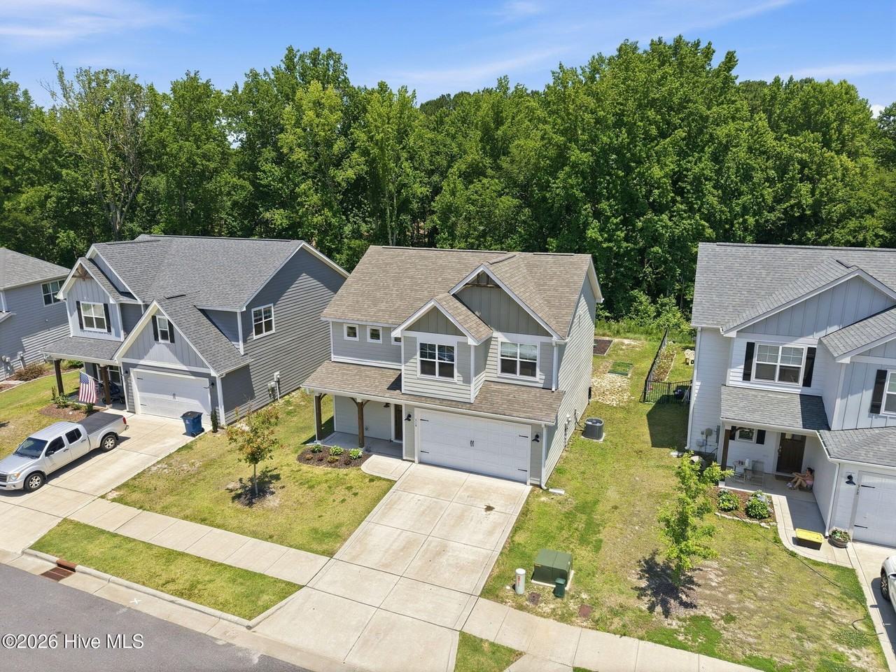 318 Dunston Rd - Photo 7 of 50