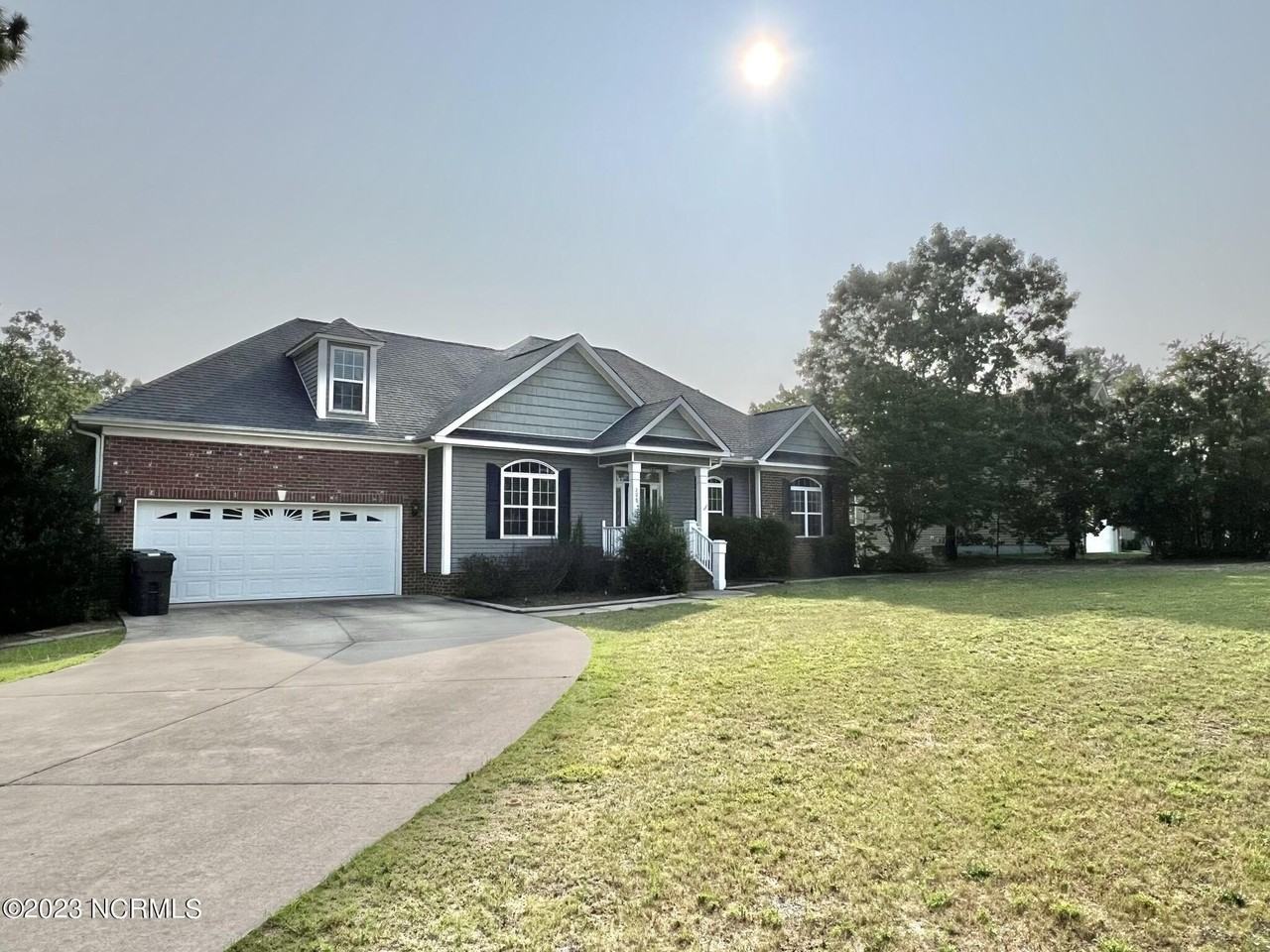 206 Sandy Springs Rd - Photo 2 of 47