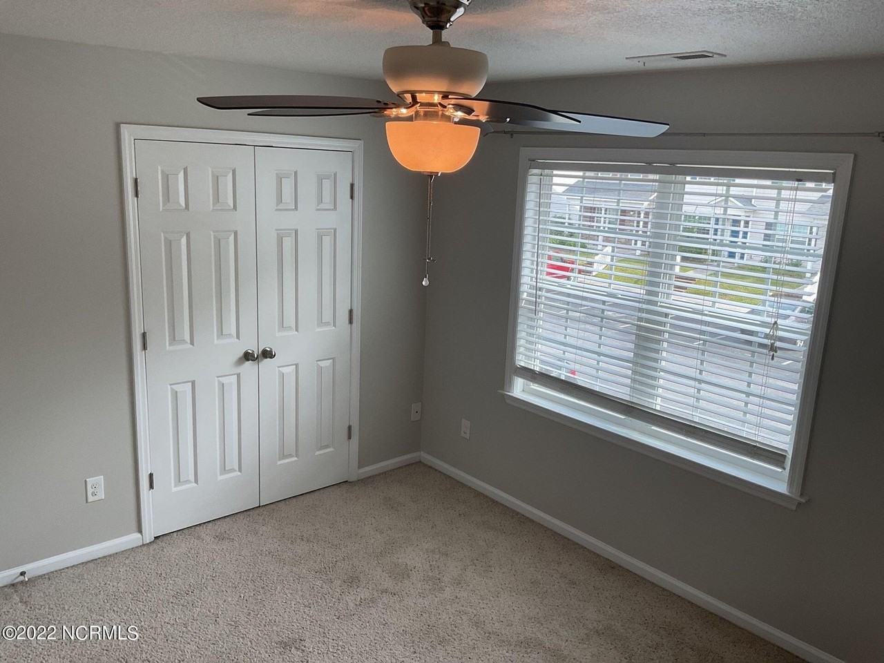 27 E Doris Ave #501 - Photo 4 of 9