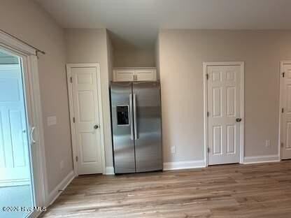 160 Loren Rd - Photo 6 of 14
