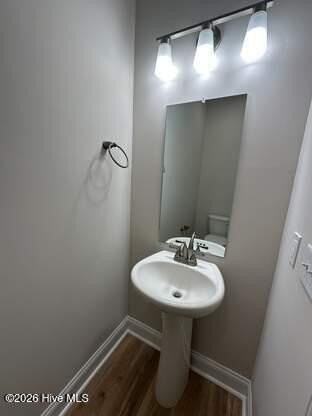 160 Loren Rd - Photo 7 of 14