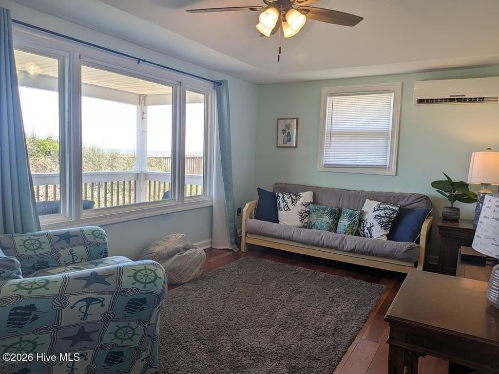 1115 Ocean Blvd - Photo 6 of 19