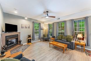 1052 Twin Oaks Rd - Photo 1 of 1
