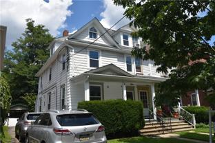 219 W Burke St #1 - Photo 1 of 1