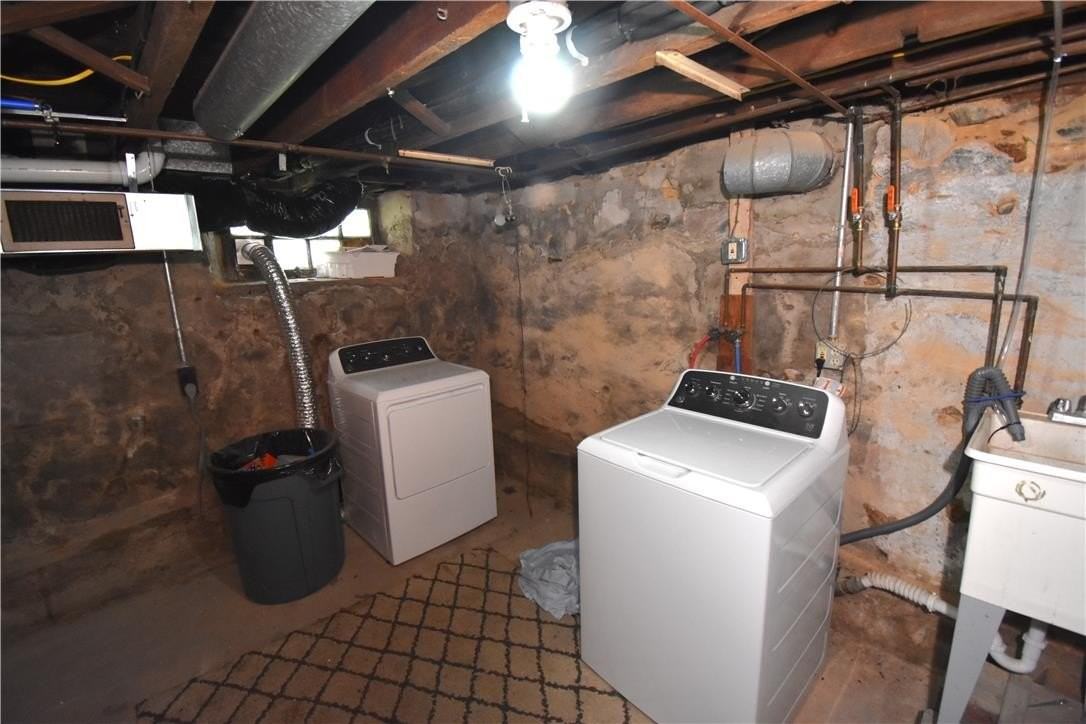 219 W Burke St #1 - Photo 7 of 7