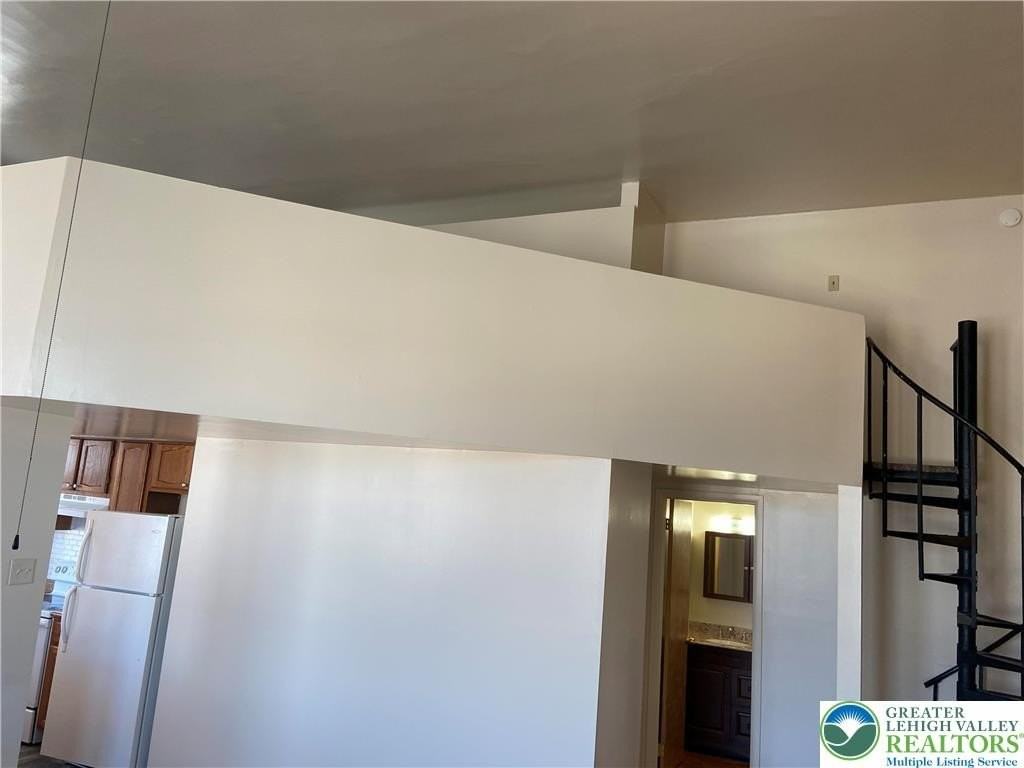 1236 Washington St #305 - Photo 6 of 12