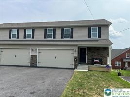 featured image of 512 Penn St #2