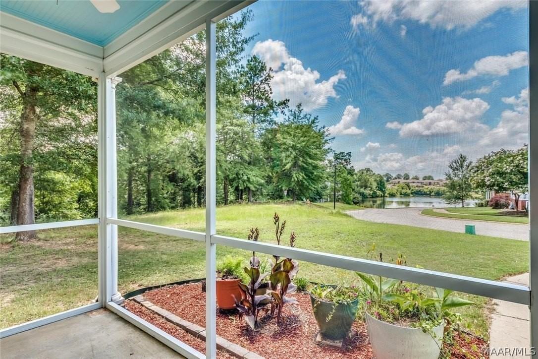 1211 Sadie Cir - Photo 5 of 40
