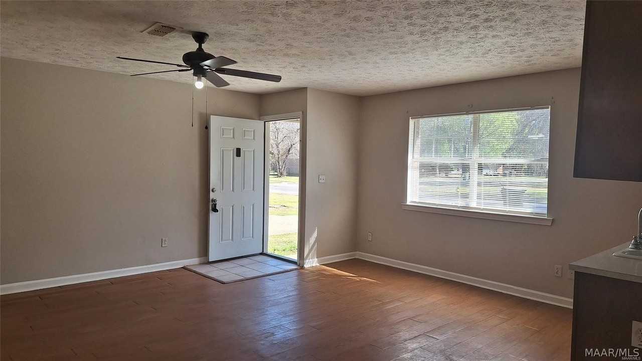 2695 Whispering Pine Dr - Photo 5 of 21