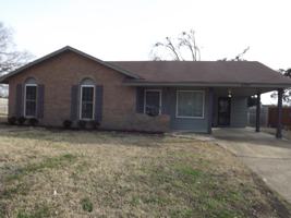 featured image of 4795 Janie Ave
