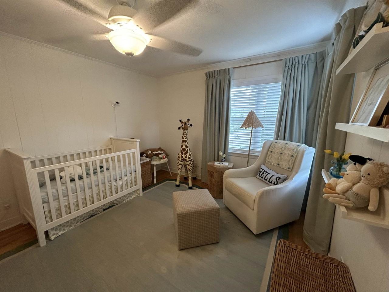 286 Belhaven St - Photo 5 of 22