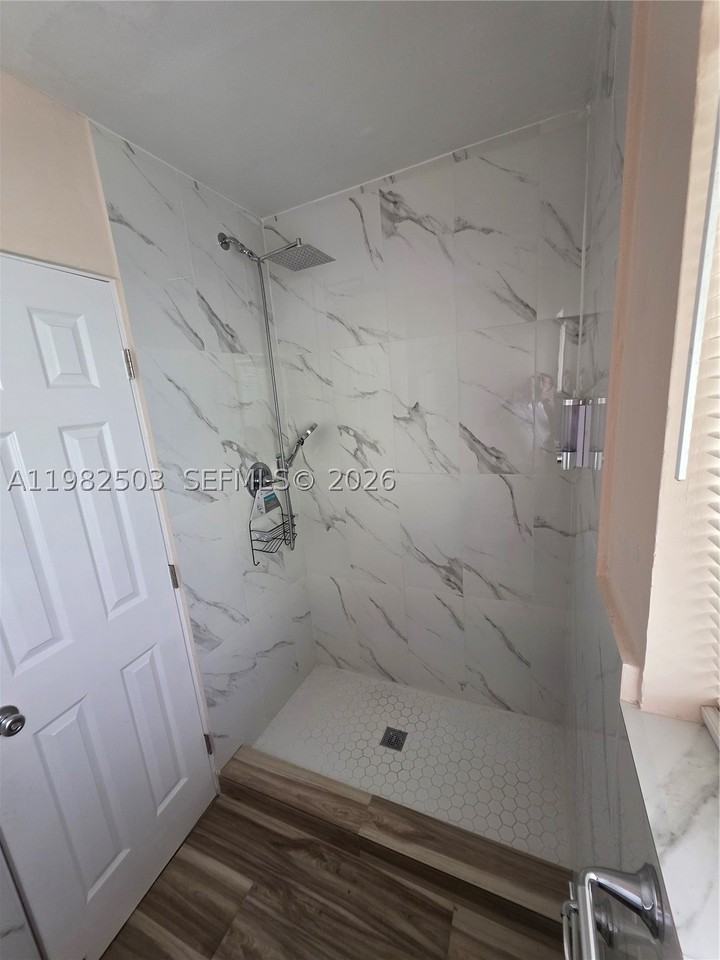 57 Esplanade Dr #C - Photo 5 of 10