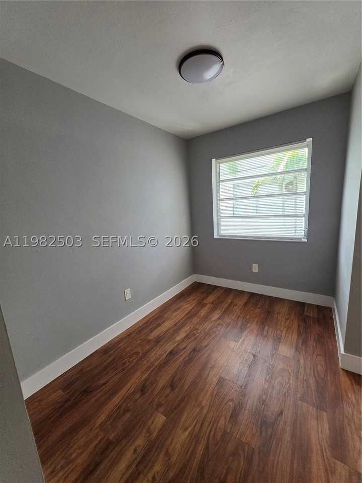 57 Esplanade Dr #C - Photo 7 of 10