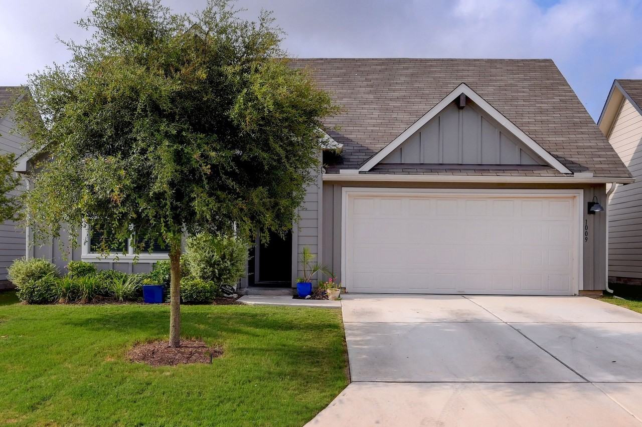 1009 Marvin Way #1