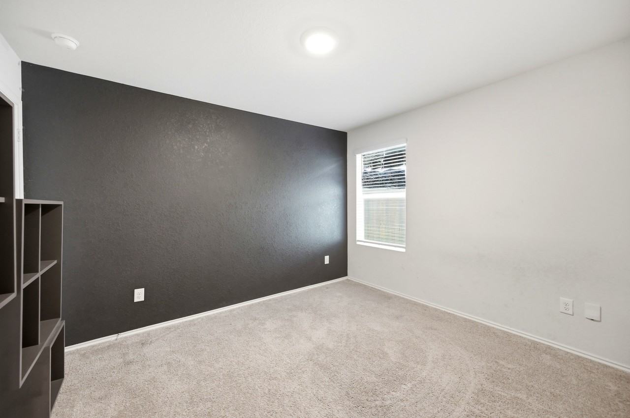 1009 Marvin Way #1 - Photo 7 of 10