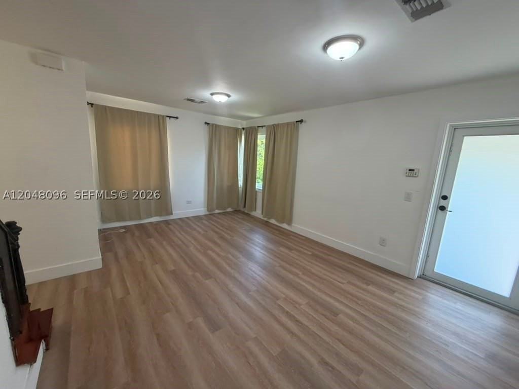 655 85th St #0 - Photo 4 of 23