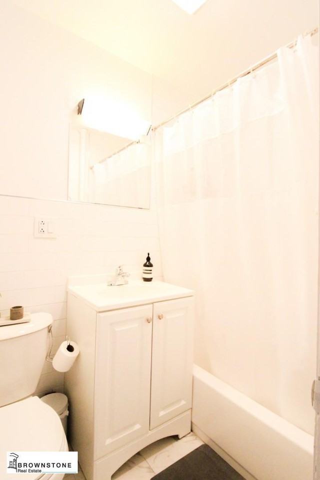 145 Amity St - Photo 5 of 6