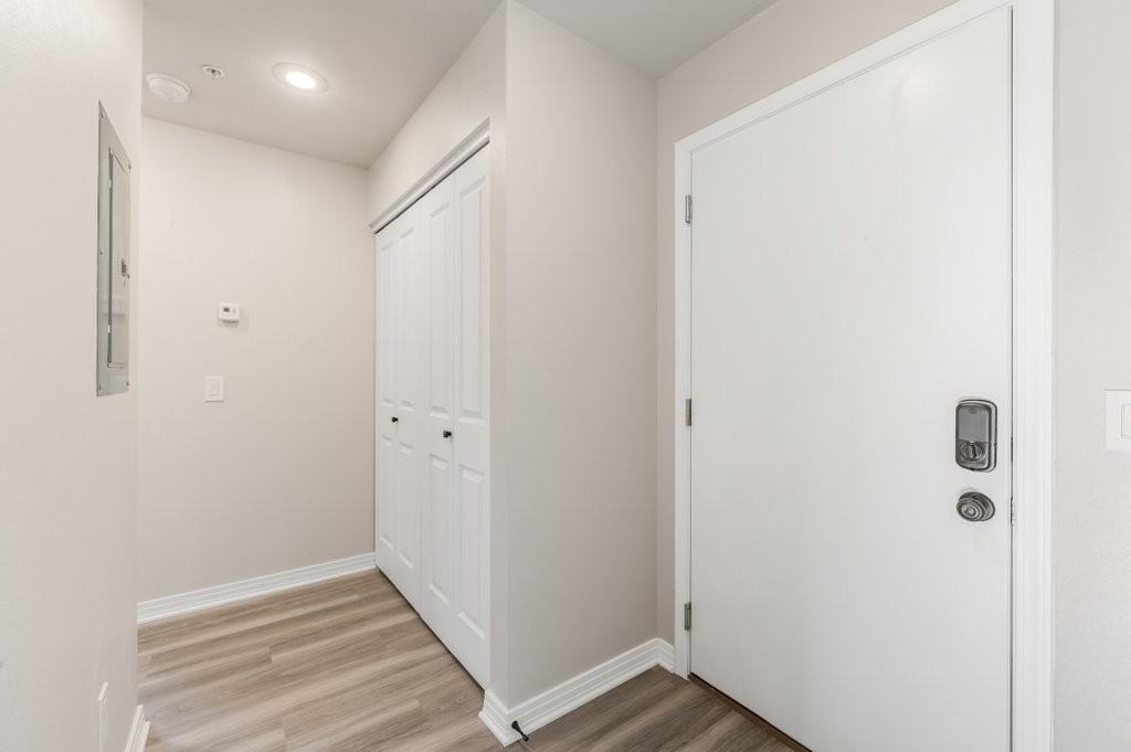 901 Spruce St #D - Photo 7 of 25