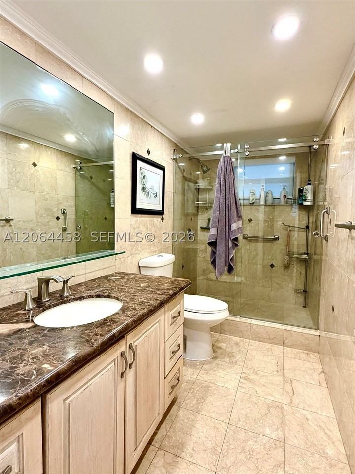3750 Ne 169th St #311 - Photo 3 of 13