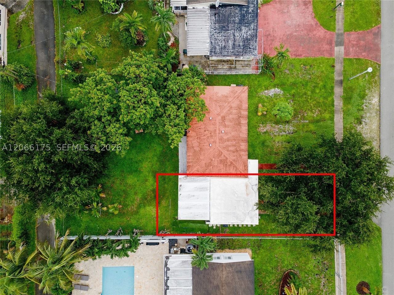 1545 Nw 130th St - Photo 2 of 17