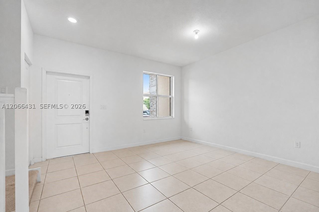 12269 Nw 24th Pl #12269 - Photo 5 of 19