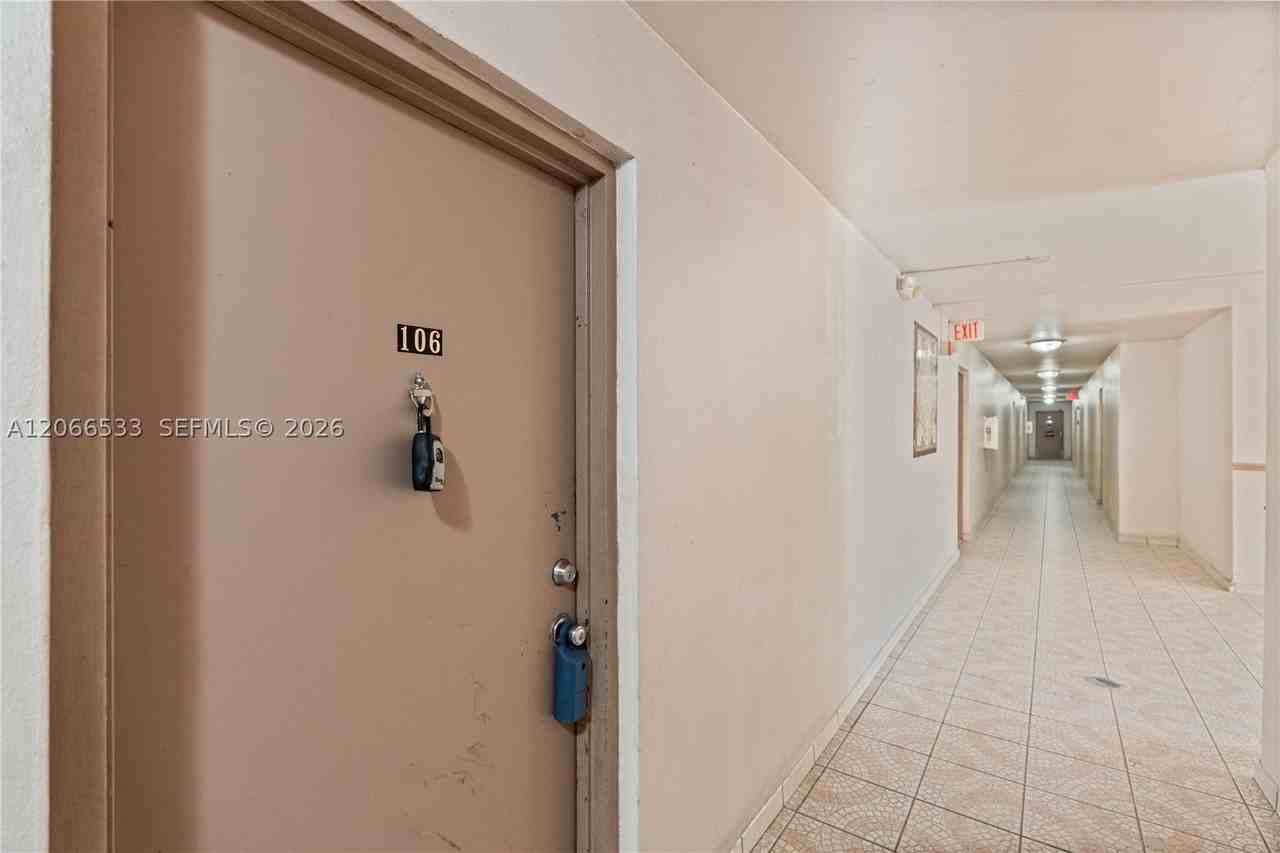 8501 Nw 8th St #106 - Photo 6 of 27