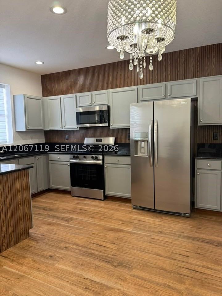 11753 Sw 238th St - Photo 4 of 27