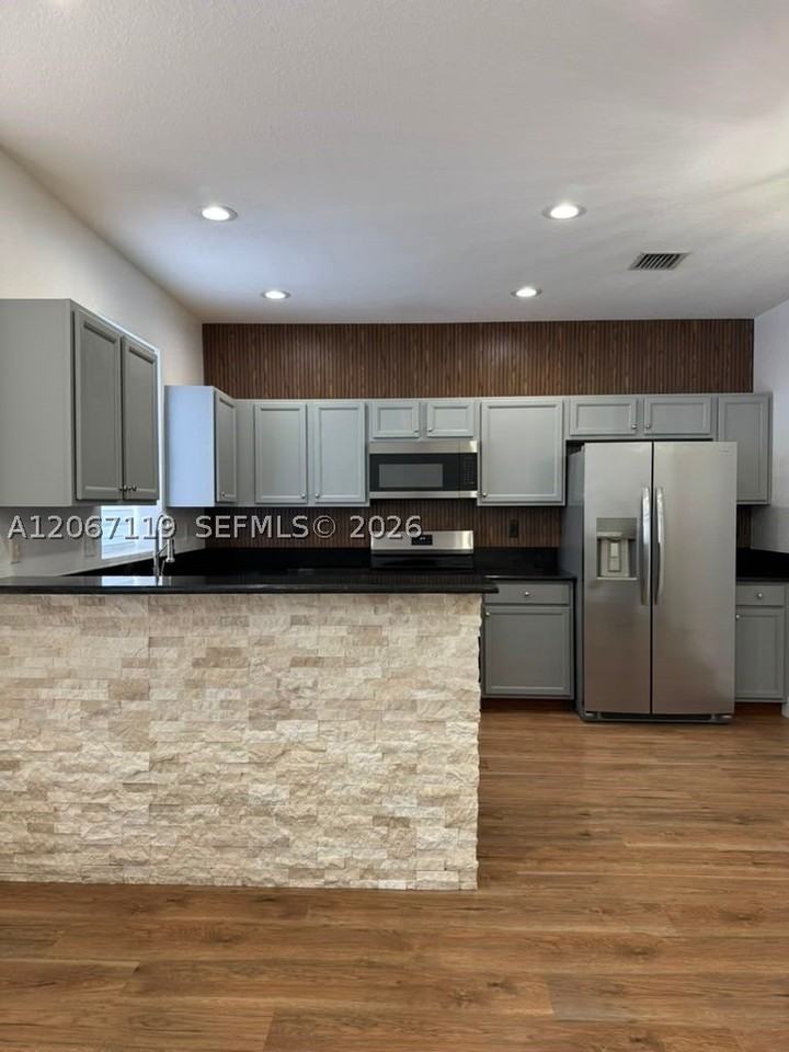 11753 Sw 238th St - Photo 5 of 27