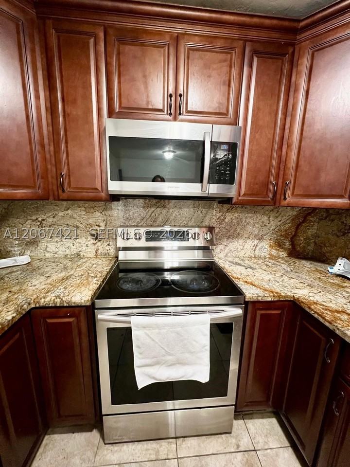 6023 Sw 69th St #78 - Photo 2 of 20