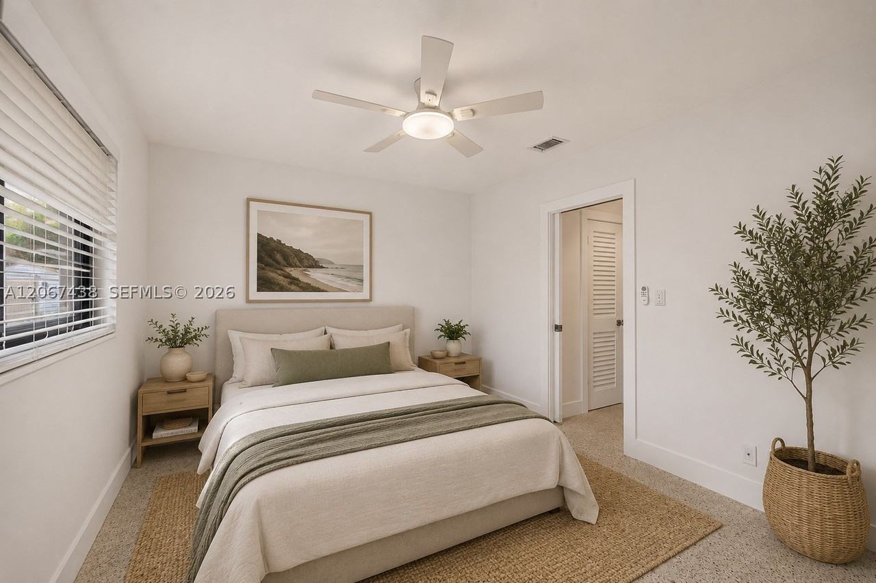 2190 Ne 51st Ct #105 - Photo 5 of 36