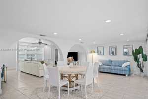 featured image of 2819 Cleveland St