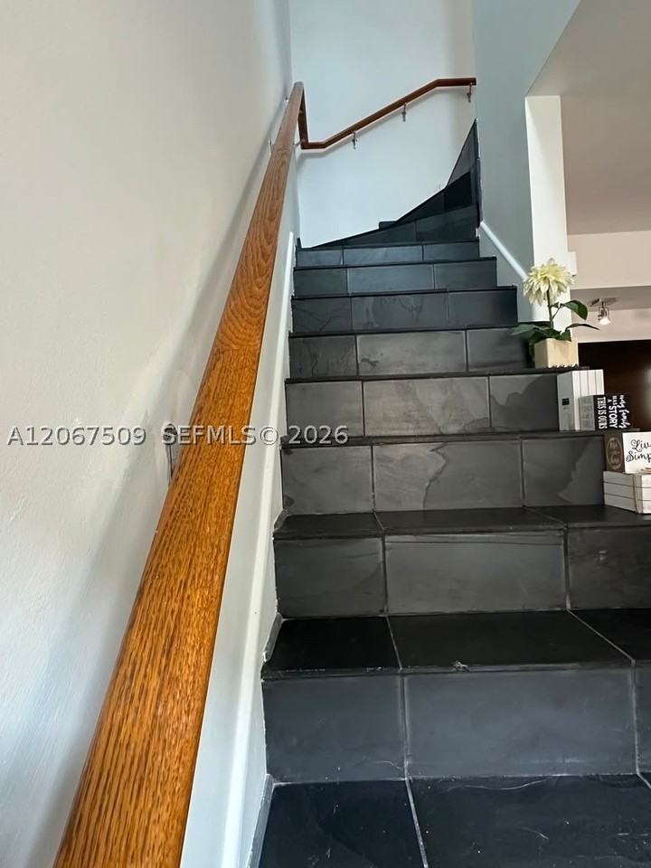 1614 Pennsylvania Ave #2D - Photo 6 of 13