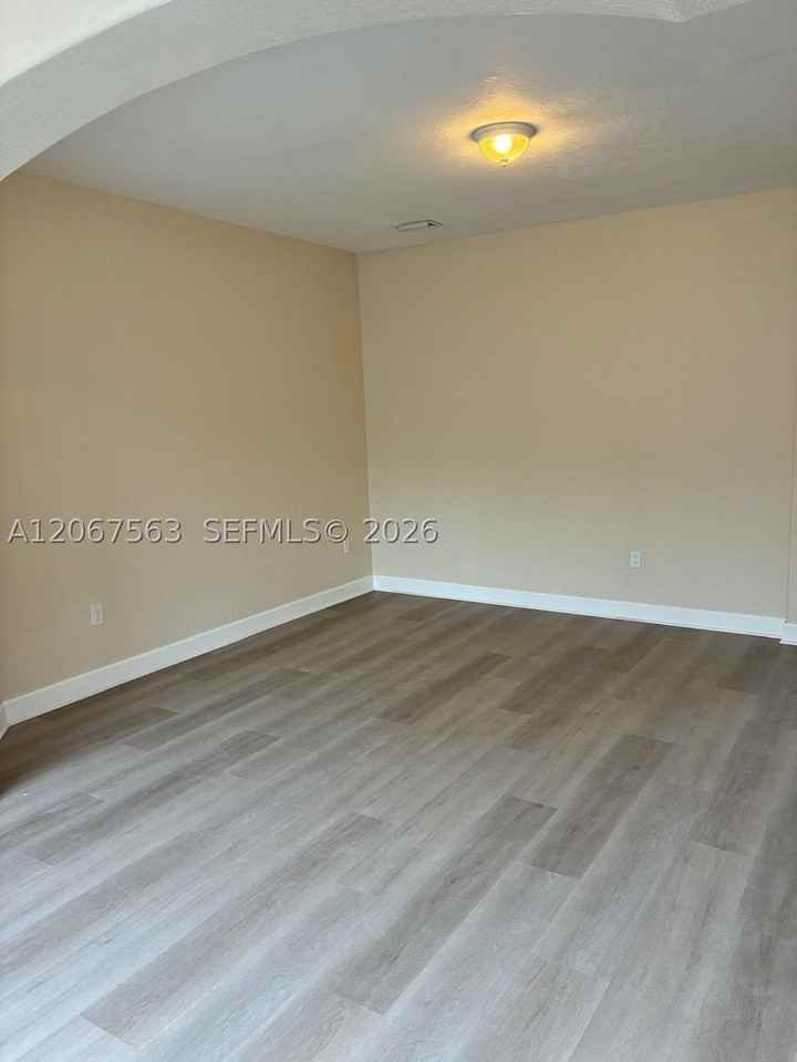 8205 Nw 116th Ave #0 - Photo 5 of 29