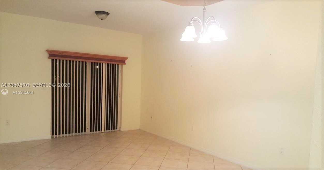 12738 Sw 49th Ct #12738 - Photo 4 of 17