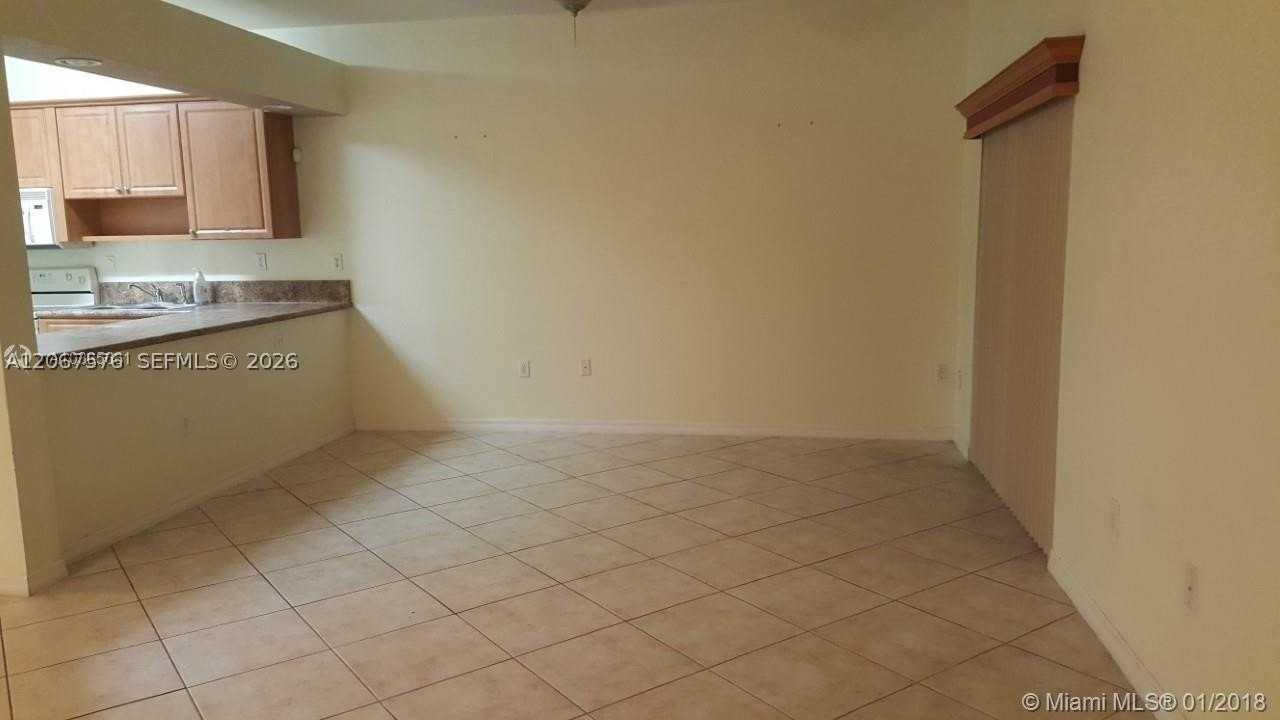 12738 Sw 49th Ct #12738 - Photo 5 of 17
