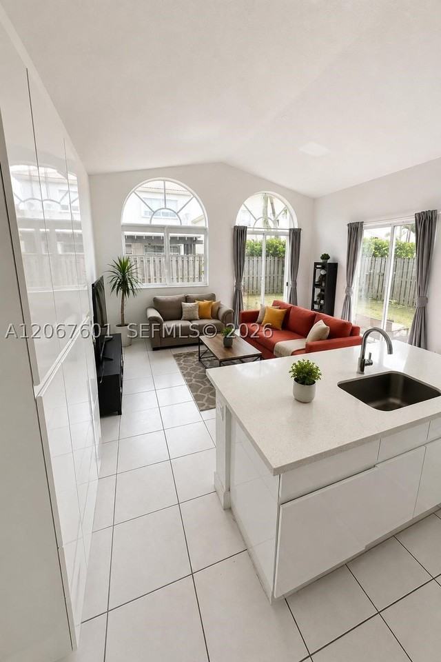 9763 Nw 29th St - Photo 3 of 23
