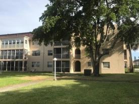 2700 Riverside Dr #108B - Photo 1 of 1