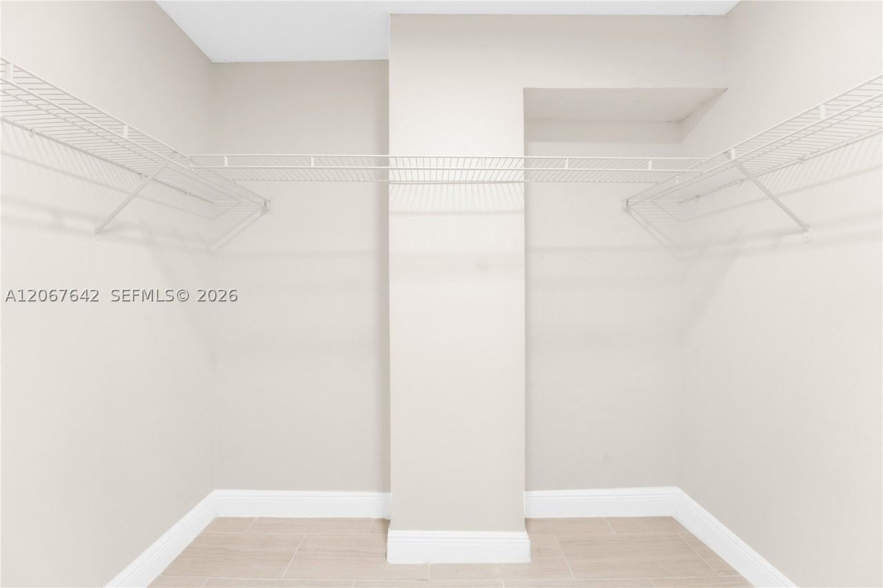 290 174th St #1519 - Photo 6 of 40