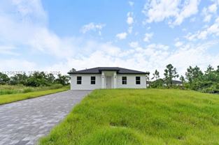 710 Peacock Ave - Photo 1 of 1