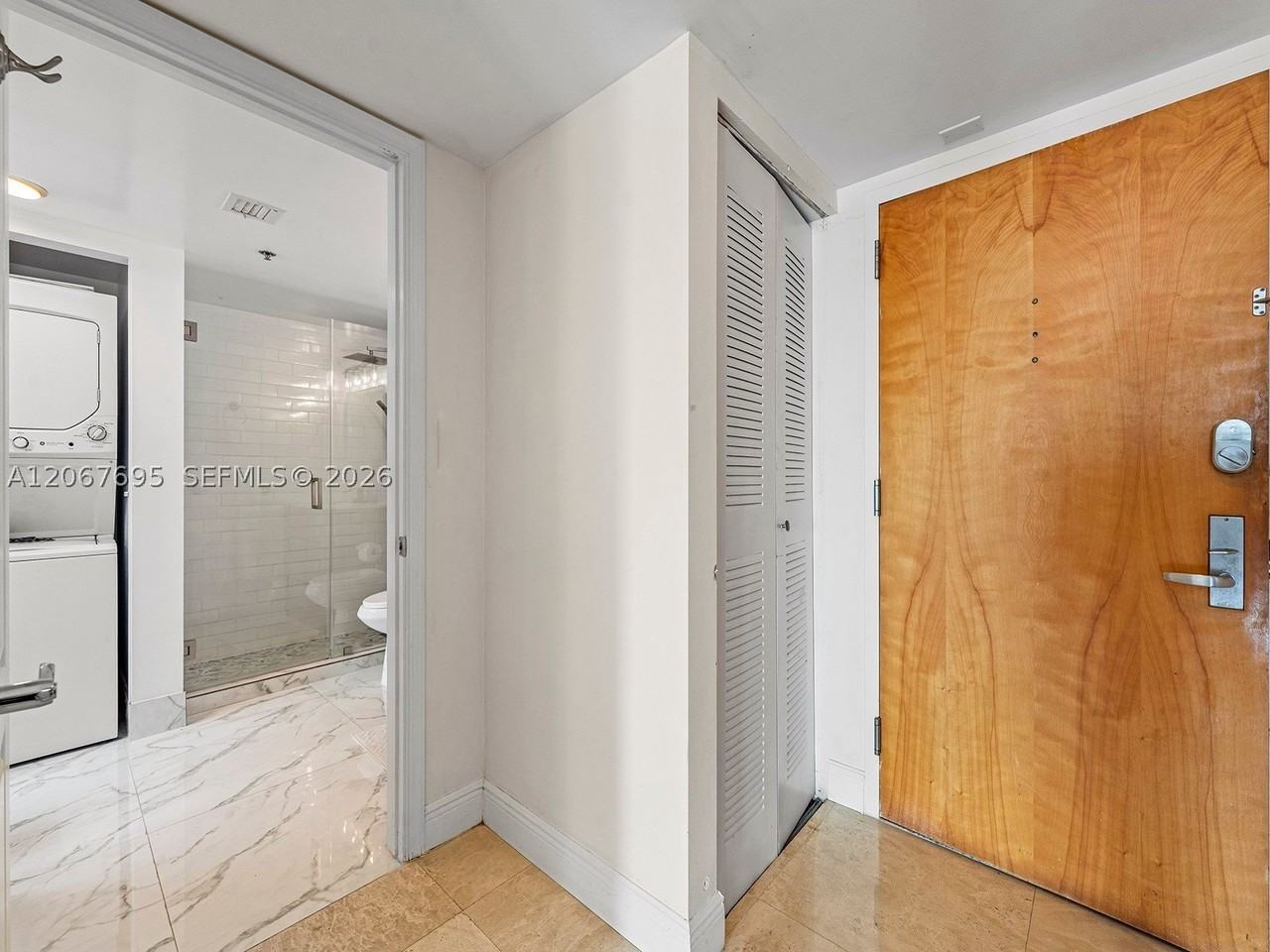 1200 Brickell Bay Dr #4019 - Photo 5 of 32