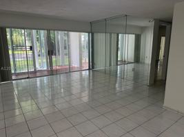 featured image of 1916 Sw 17th Ave #36