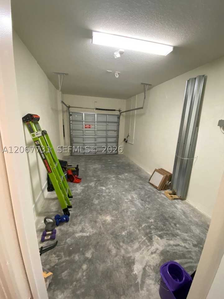 3382 W 112th St - Photo 5 of 17