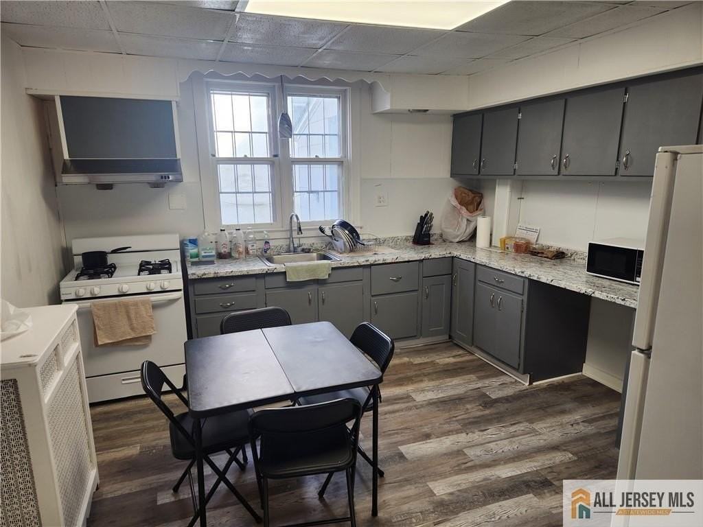 7 N Georgia Ave - Photo 2 of 6