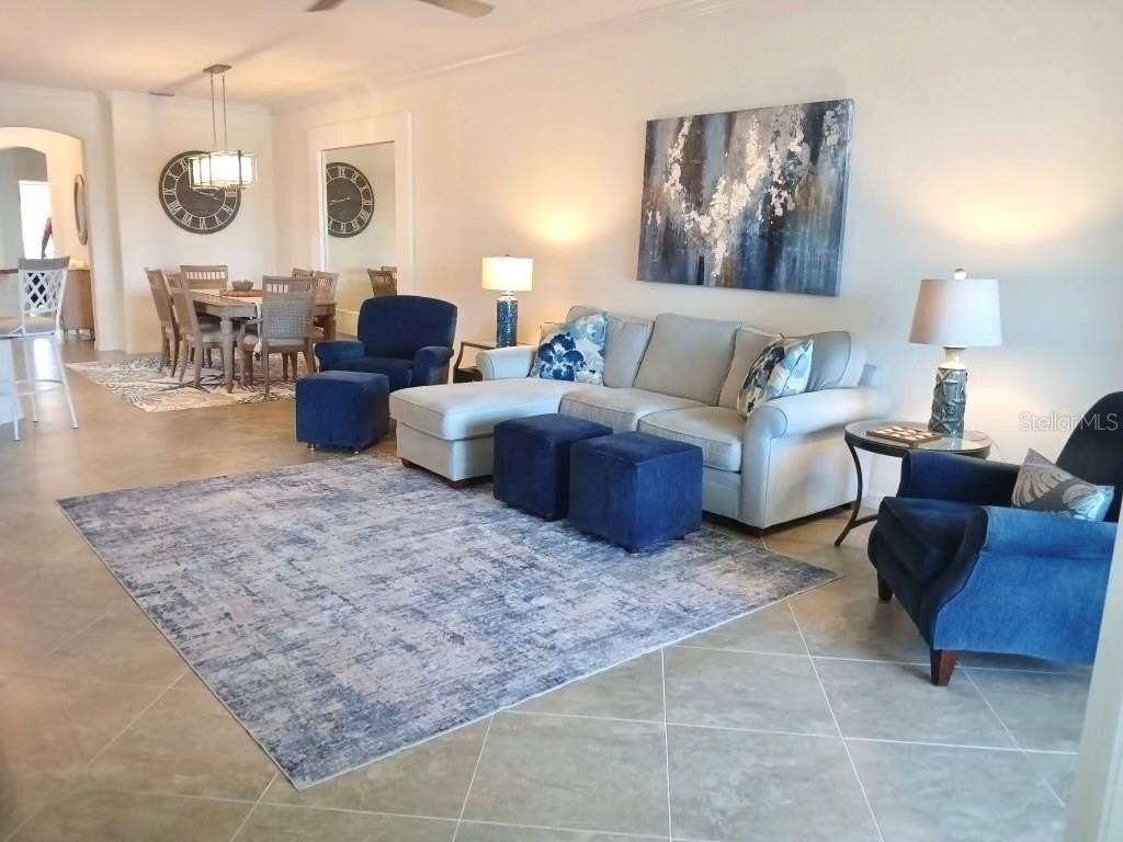 12568 Felice Dr - Photo 6 of 32