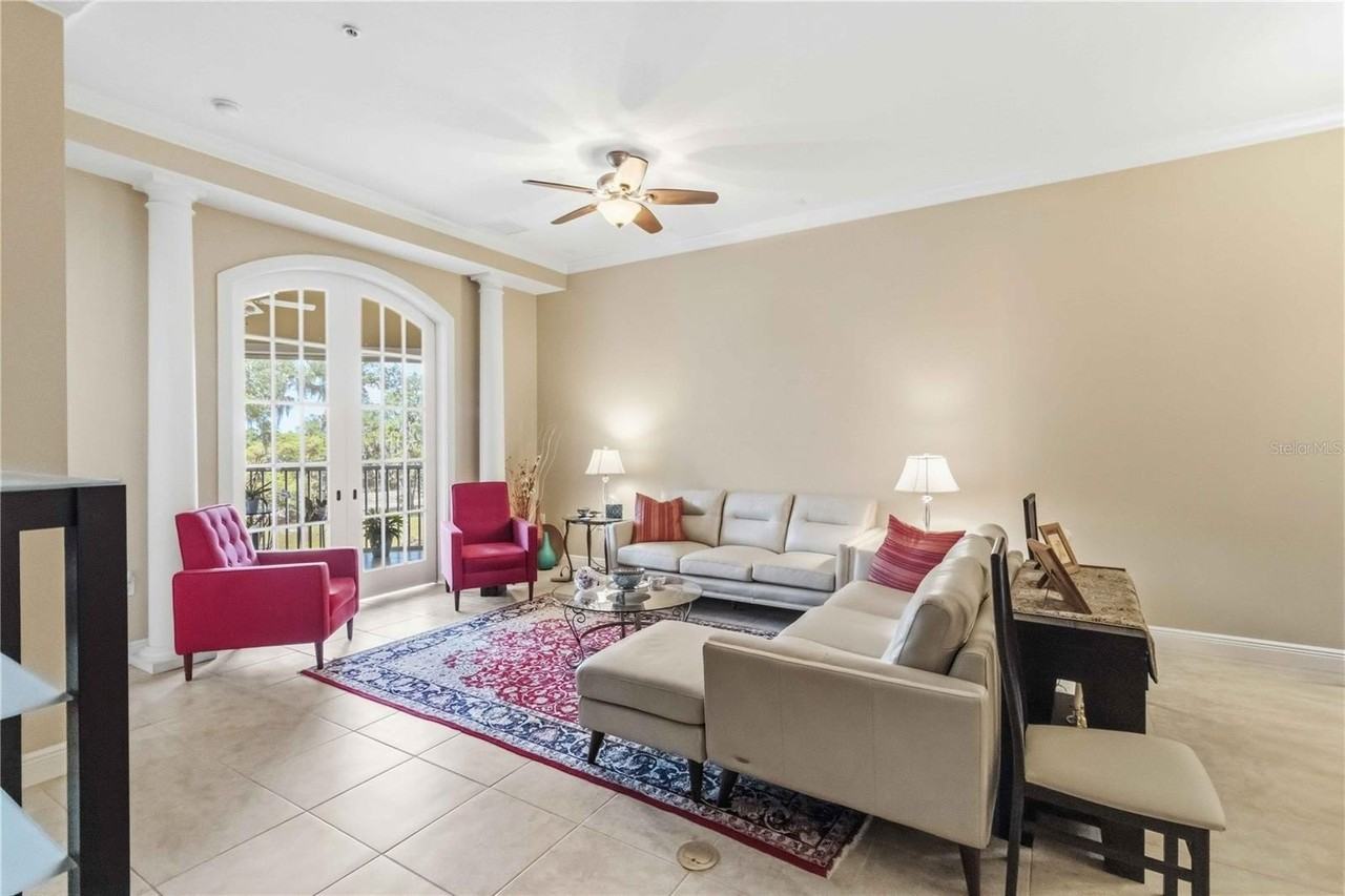 5246 Manorwood Dr #4C - Photo 4 of 27