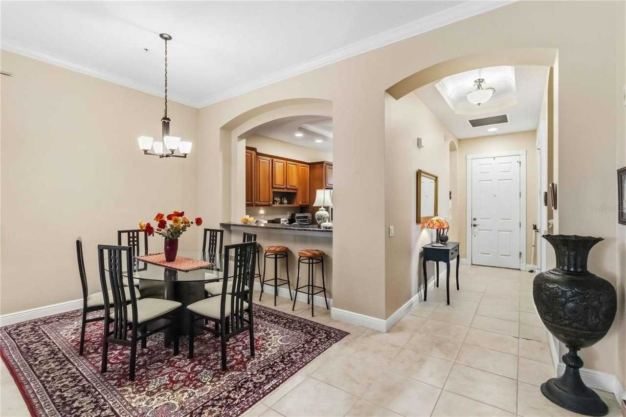 5246 Manorwood Dr #4C - Photo 6 of 27